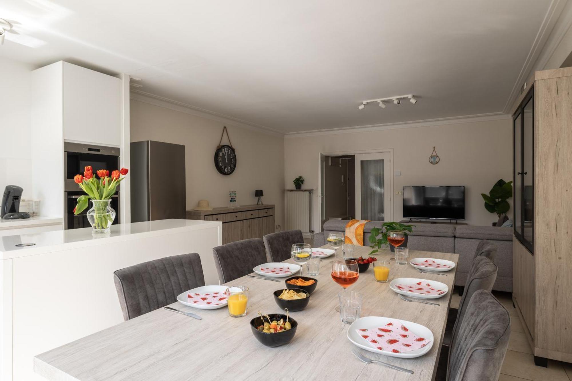 Apartment Weloveoostende: Renovated Beachside Ostend